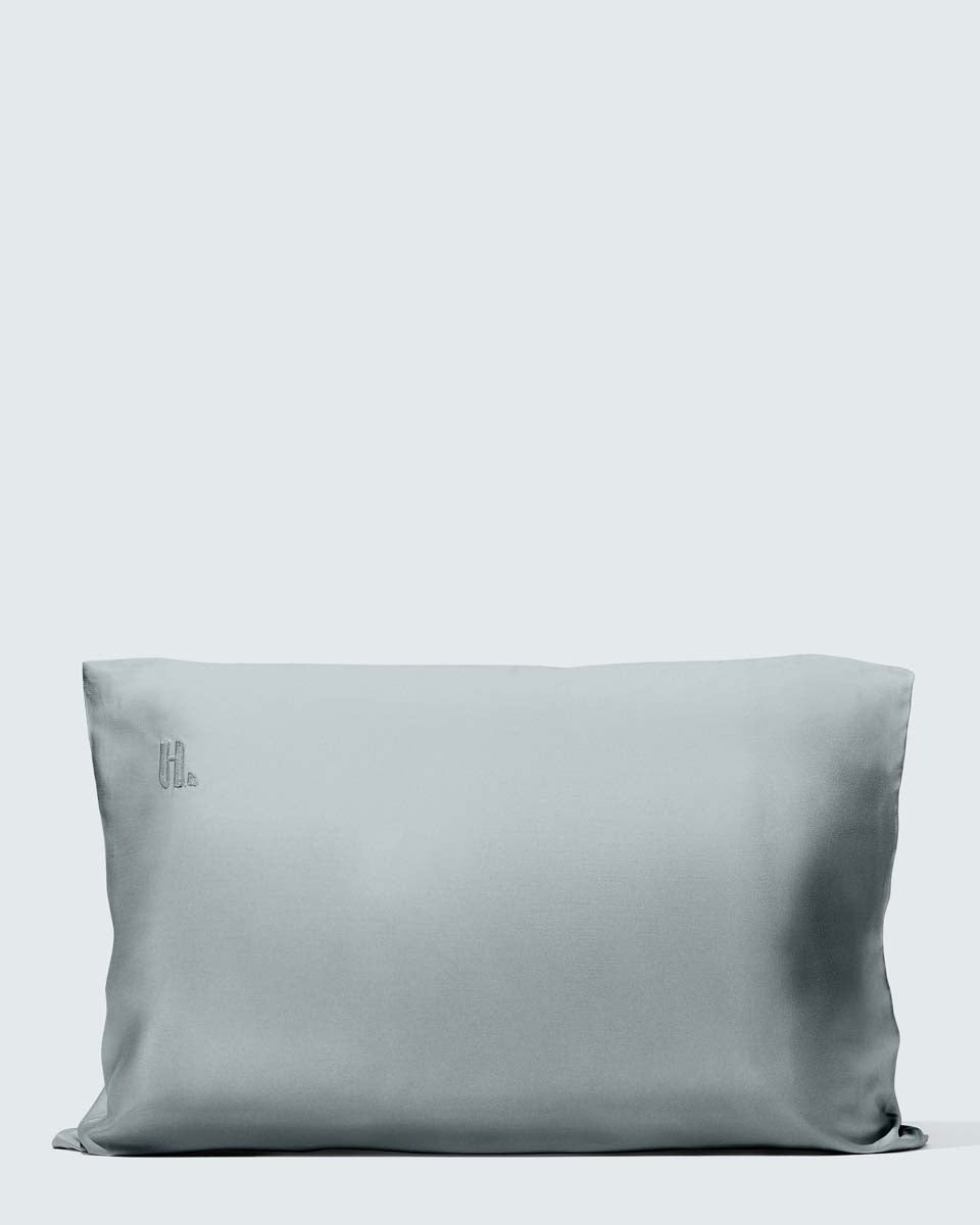 Silky Bamboo Pillowcase Wolken grijs Bescherm 's nachts je haar